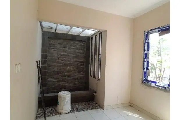 Rumah Kolam Renang Dijual di Bahama Deltamas Cikarang